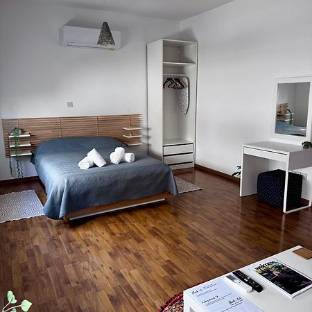 Lovely Studio Apartment In Pafos Exterior photo