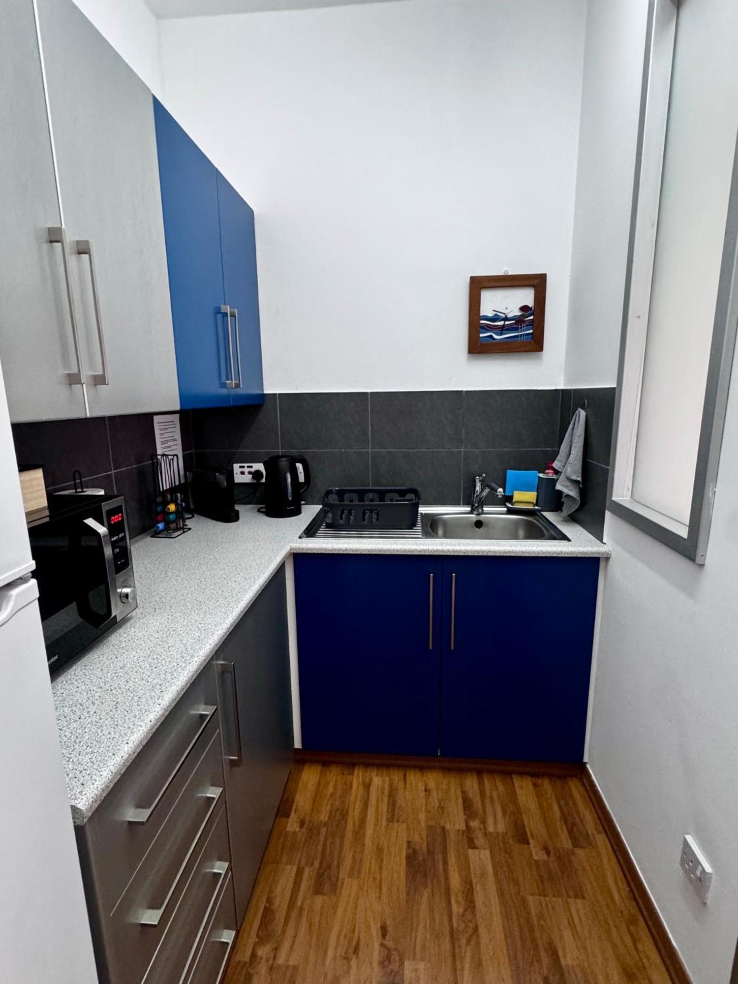 Lovely Studio Apartment In Pafos Exterior photo